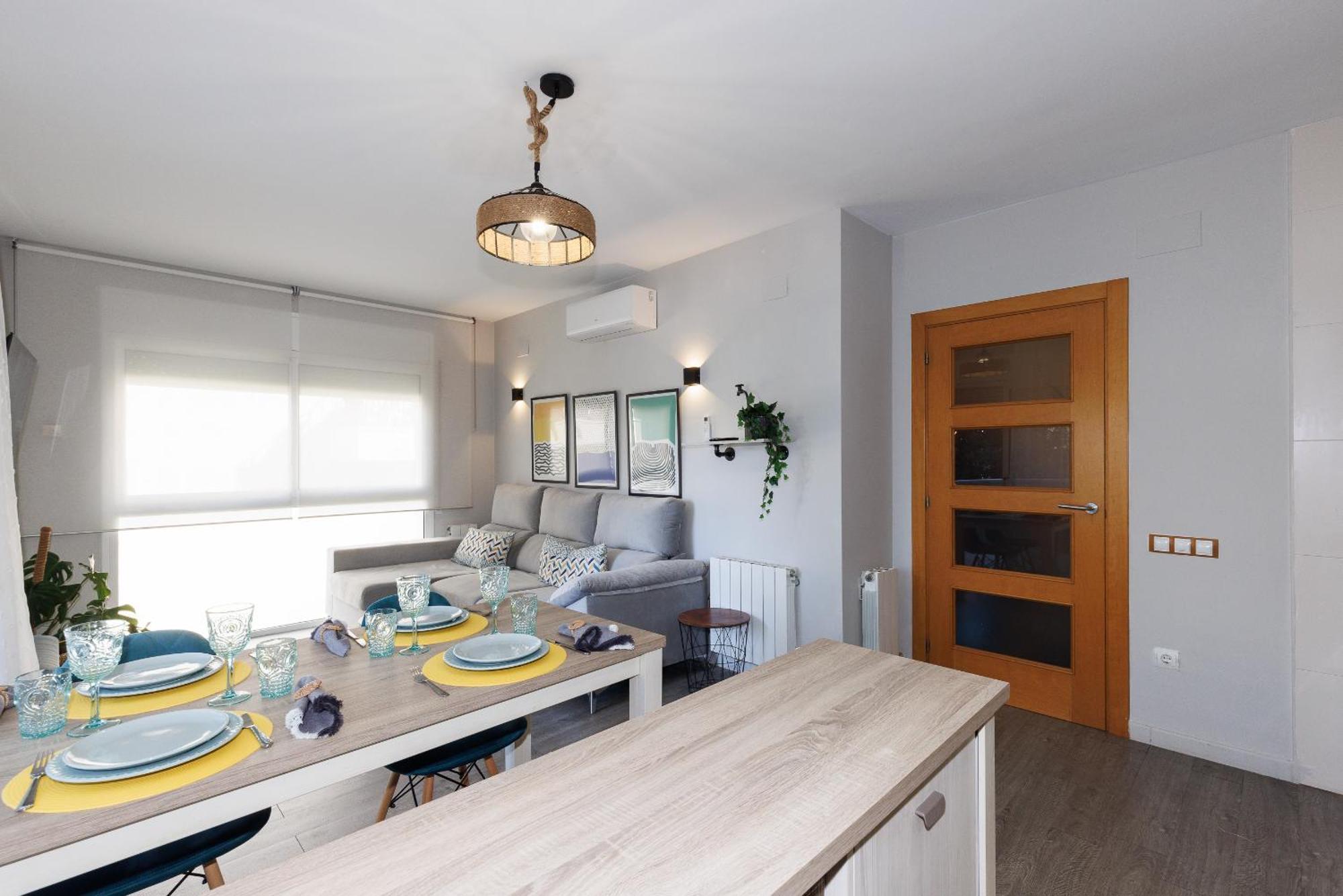 Uhc Els Pins Apartments 살루 외부 사진